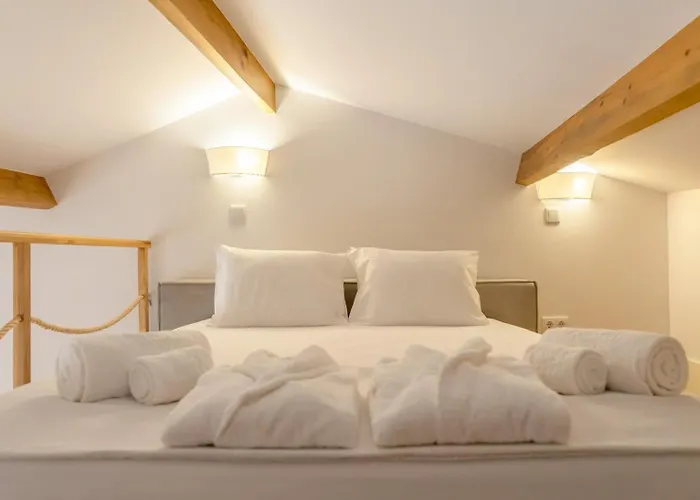 Apartment Heritage Loft I In The Cradle Of Portugal By Portugal Active Guimaraes